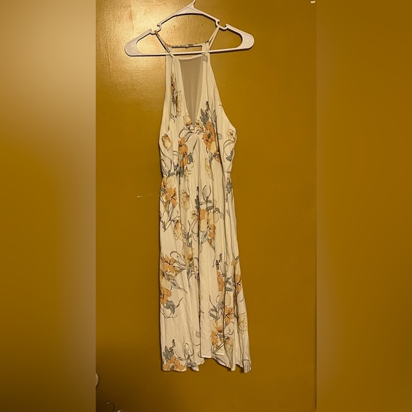 Willow & Clay Dresses & Skirts - Willow & Clay floral spring dress